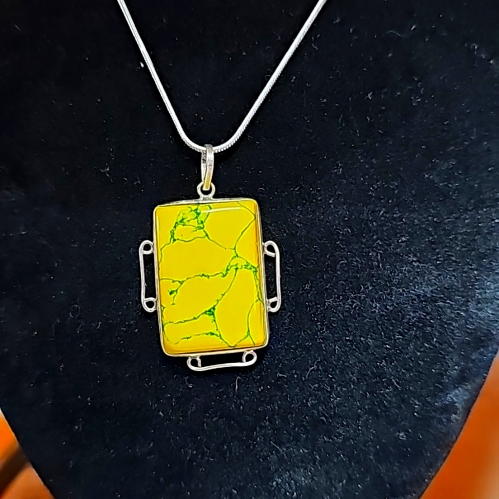 Yellow Turquoise Pendant w/Chain